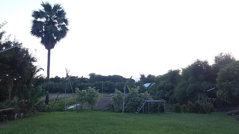 Mae Klang Banyen Hill