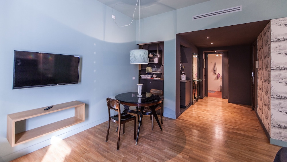 Rental in Rome Suite Spanish