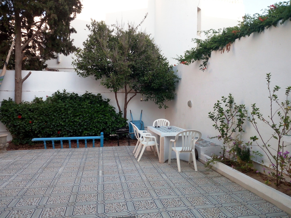 Partie de pittoresque maison en bord de mer