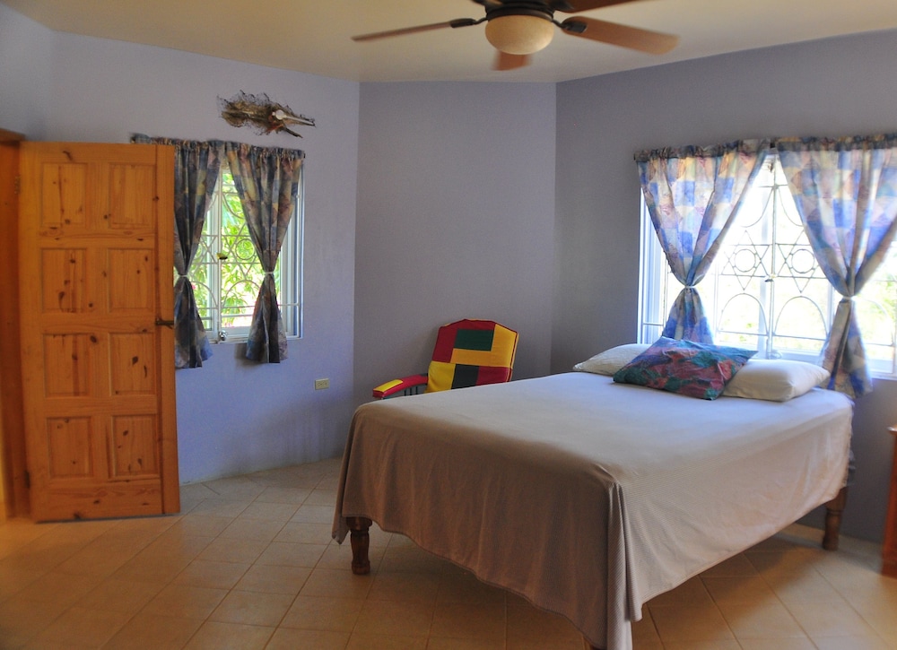 Jah Freedom Inn Negril