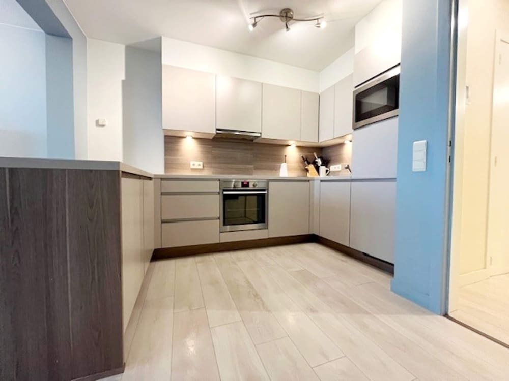 Apartment in Wenduine With Stunning Sea Views