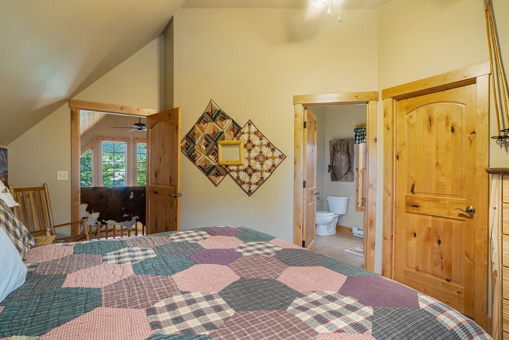 Solitude Condos - Estes Park CO