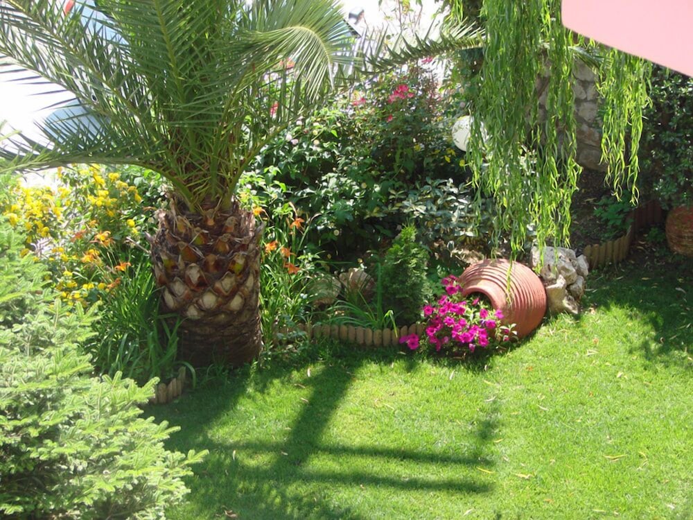 Christianna Studios