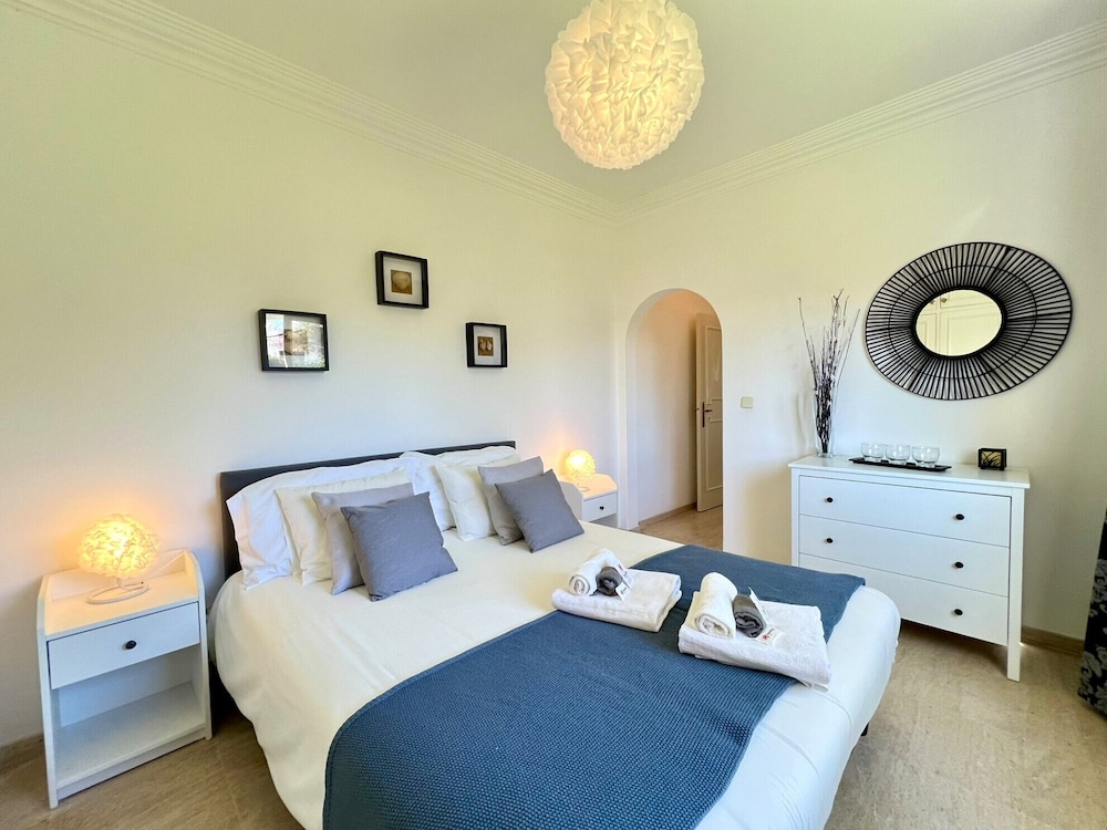 Vilamoura Brightness Villa by Homing