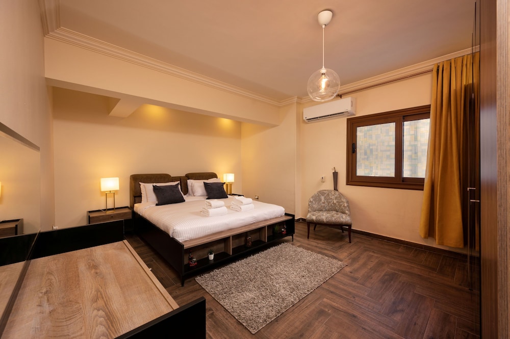 Vesta - Luxury APT - 2BR - Triumph