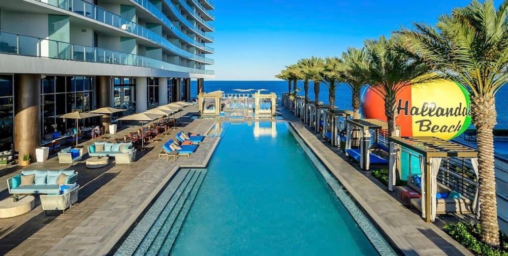 Weston Vacations - Rooftop Pool Oceanview Balcony Beachfront Resort - Property Image 1