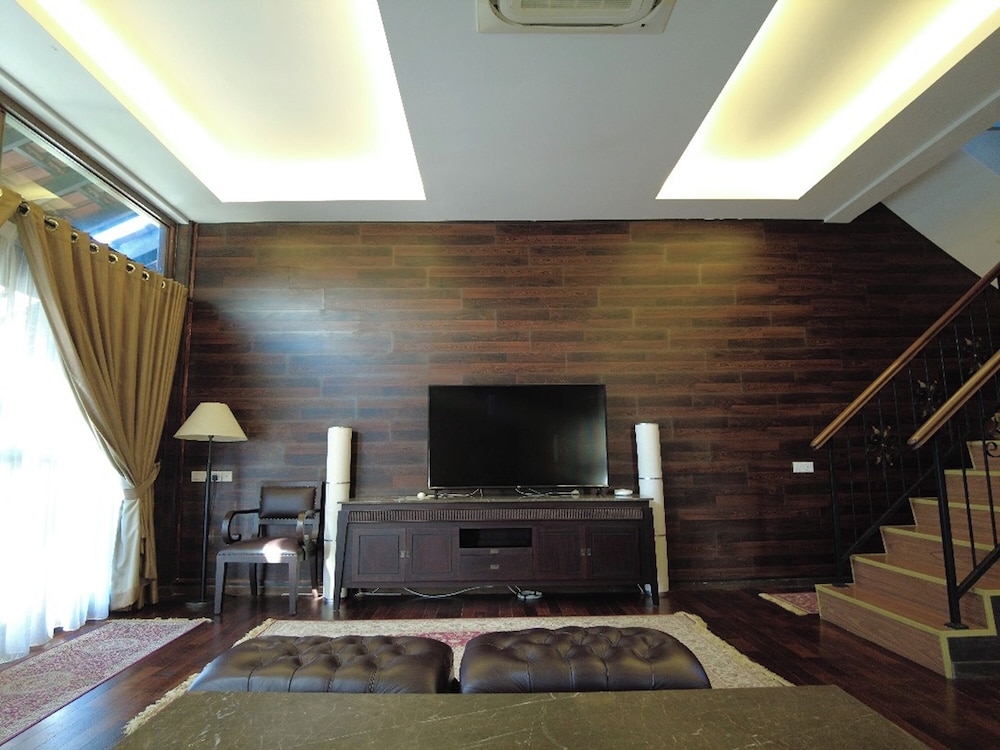 Villa D'Acqua Homestay