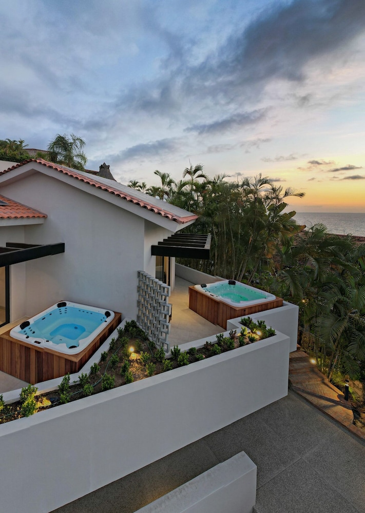 Hotel Villa Tita Casitas - Image 1