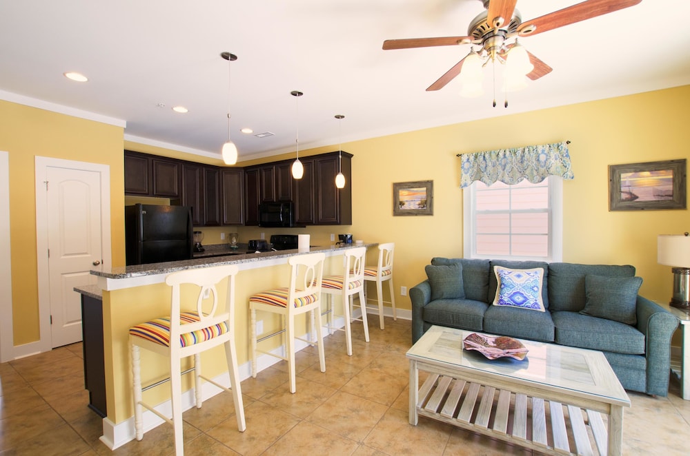 South Beach Cottages 4 bedroom By Affordable Large Properties