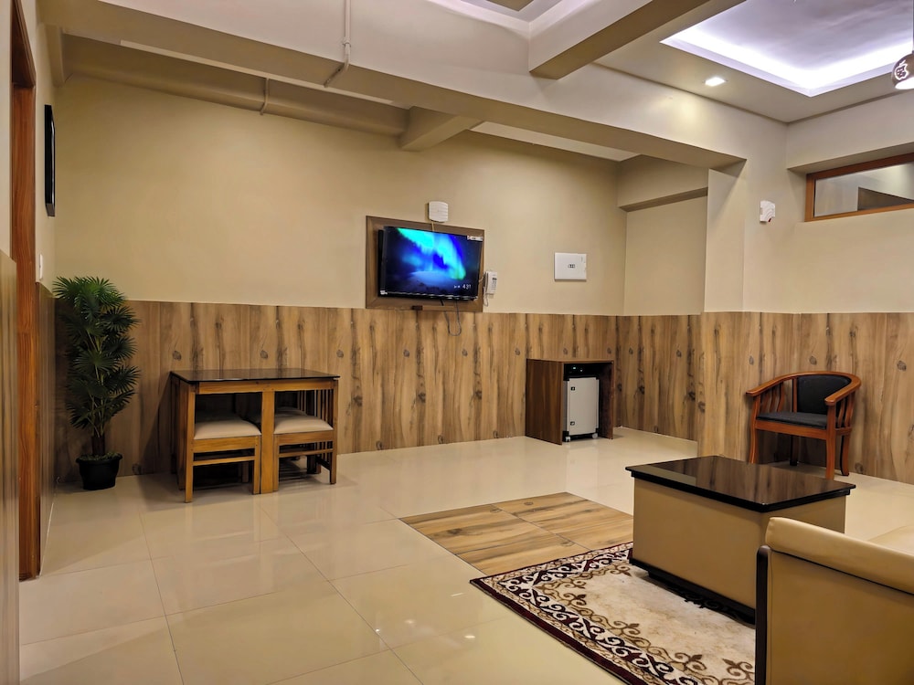 Alicos Residency