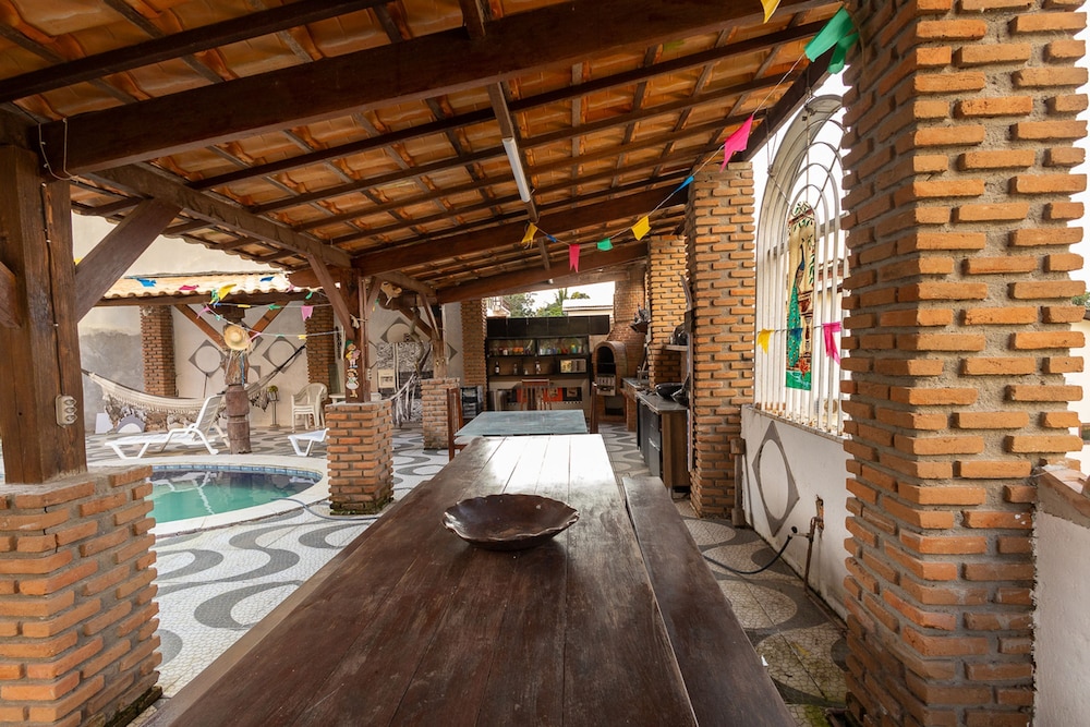 Casa de Campo Luxuosa c Piscina e Churrasqueira