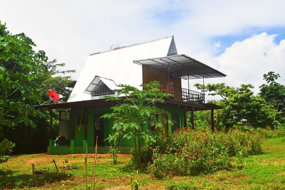 Whitefaced Monkey House