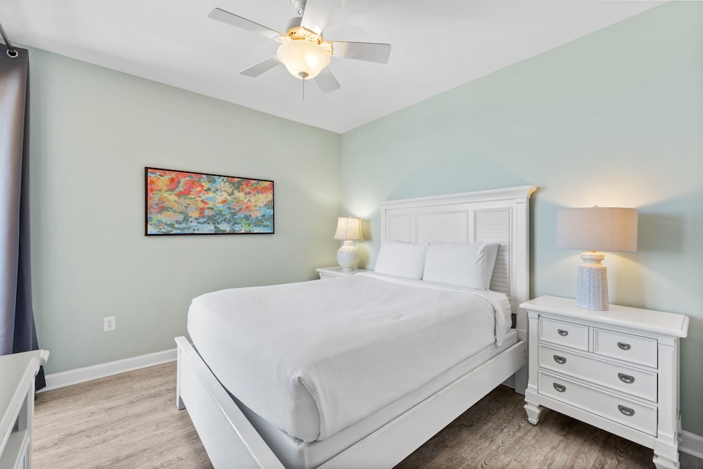 Splash Beach Resort by Panhandle Getaways
