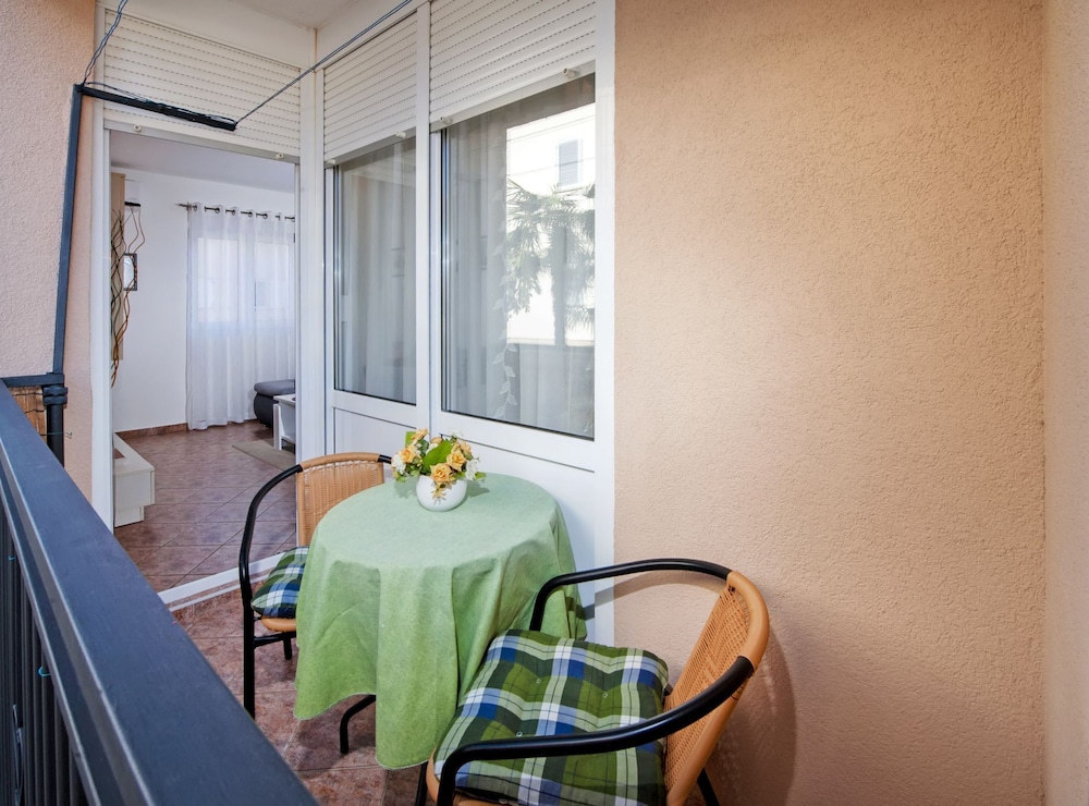 Brigth and Breezy Rovinj Apartments