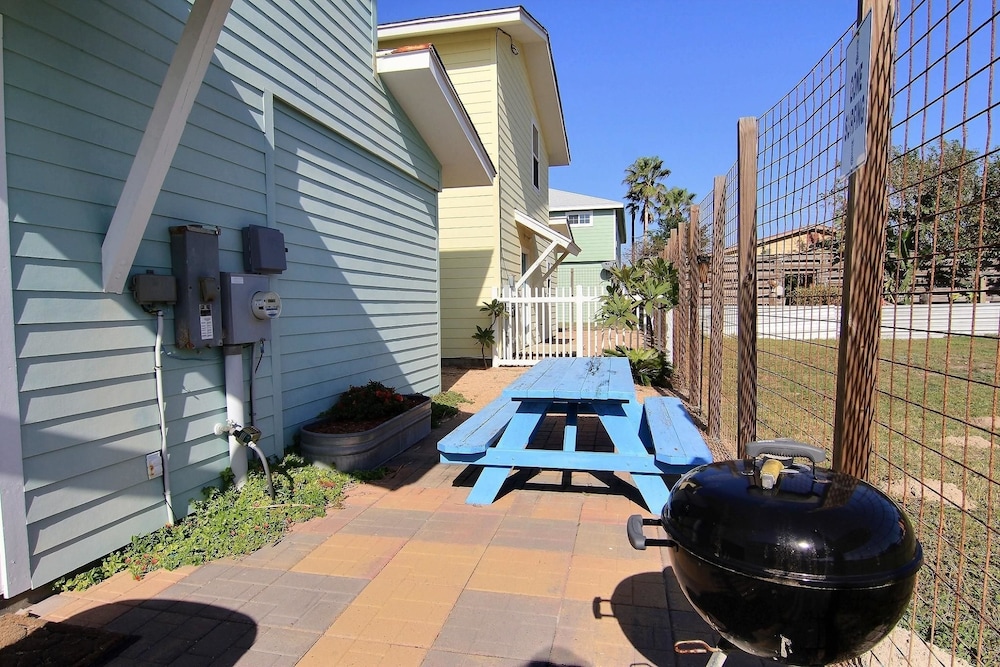 Aloha Cottage 20RP