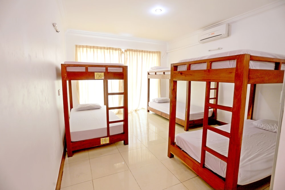 Hang Tep Hostel