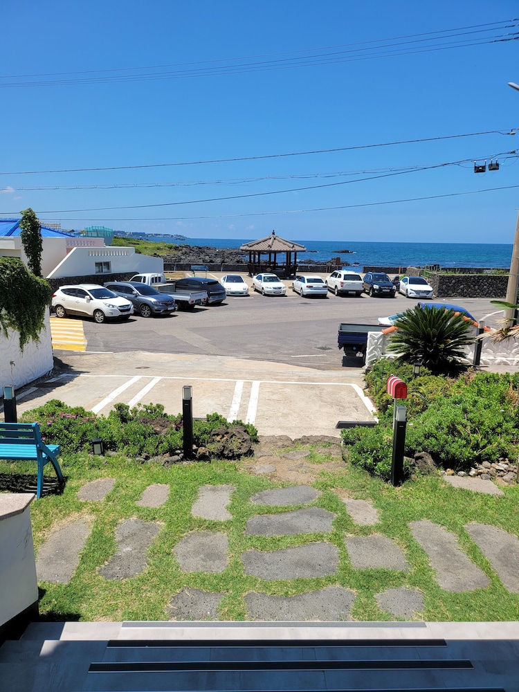Sky-tary Pension