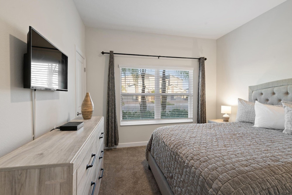 Championsgate Resort 4 Bedroom Private Pool Townhome 4 Townhouse