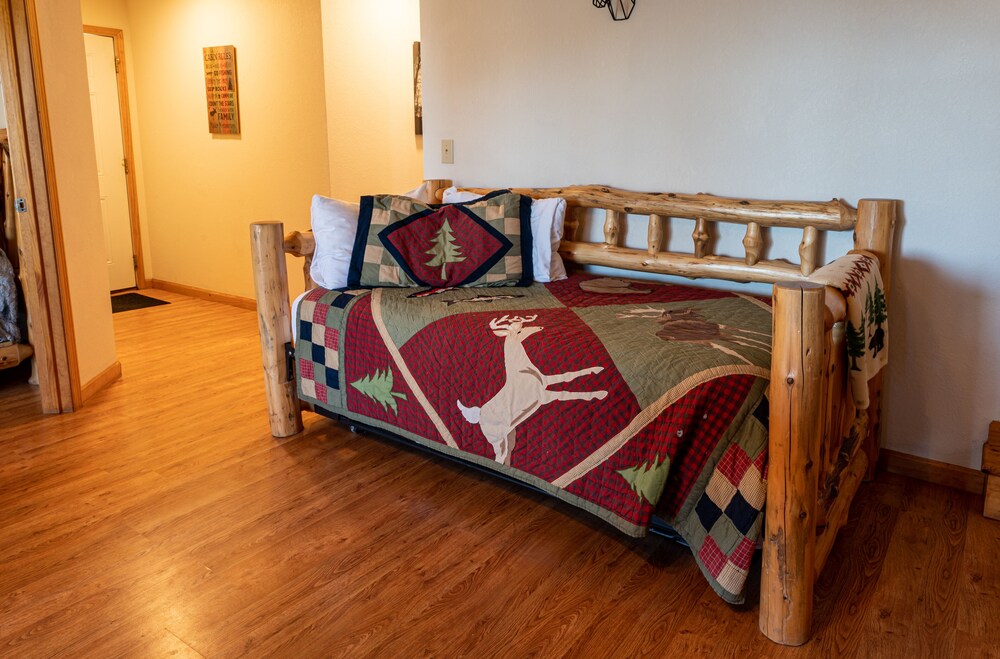 stayNantahala - Smoky Mountain Cabins