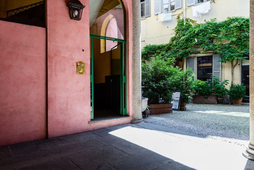 JOIVY Old Town Milano