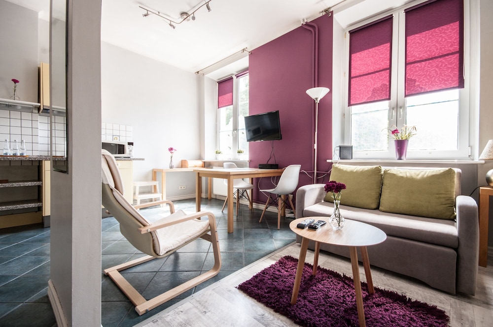 Elegant Apartment Warsaw Promenade view 3
