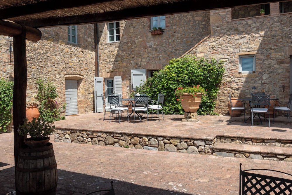 Casale di Villore