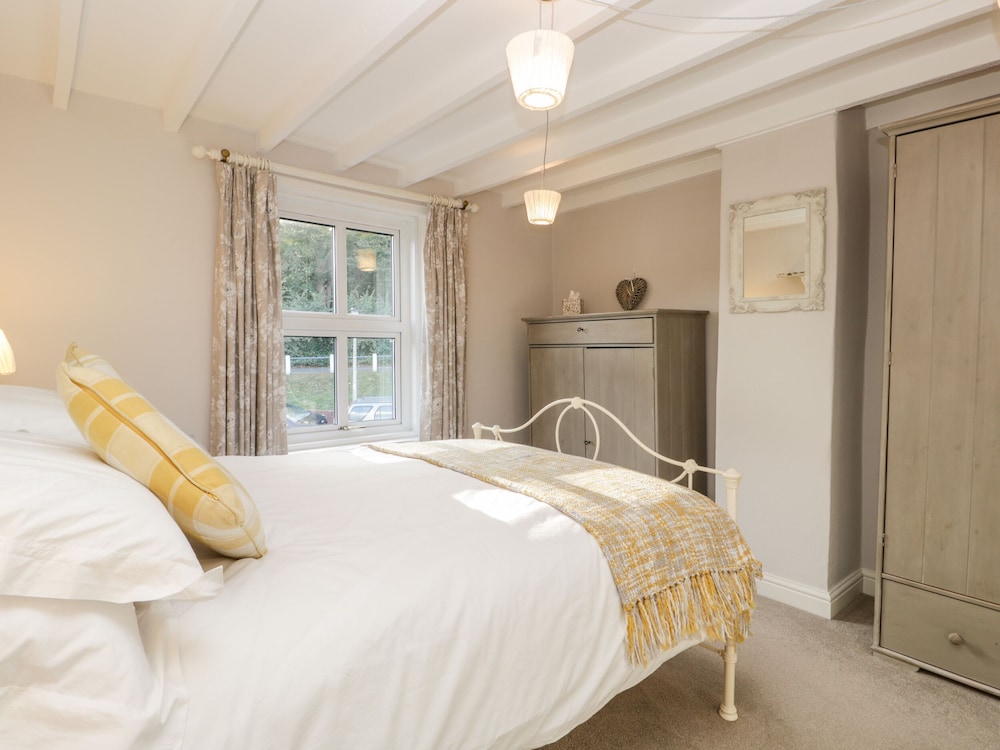 Rosie Cottage view 2