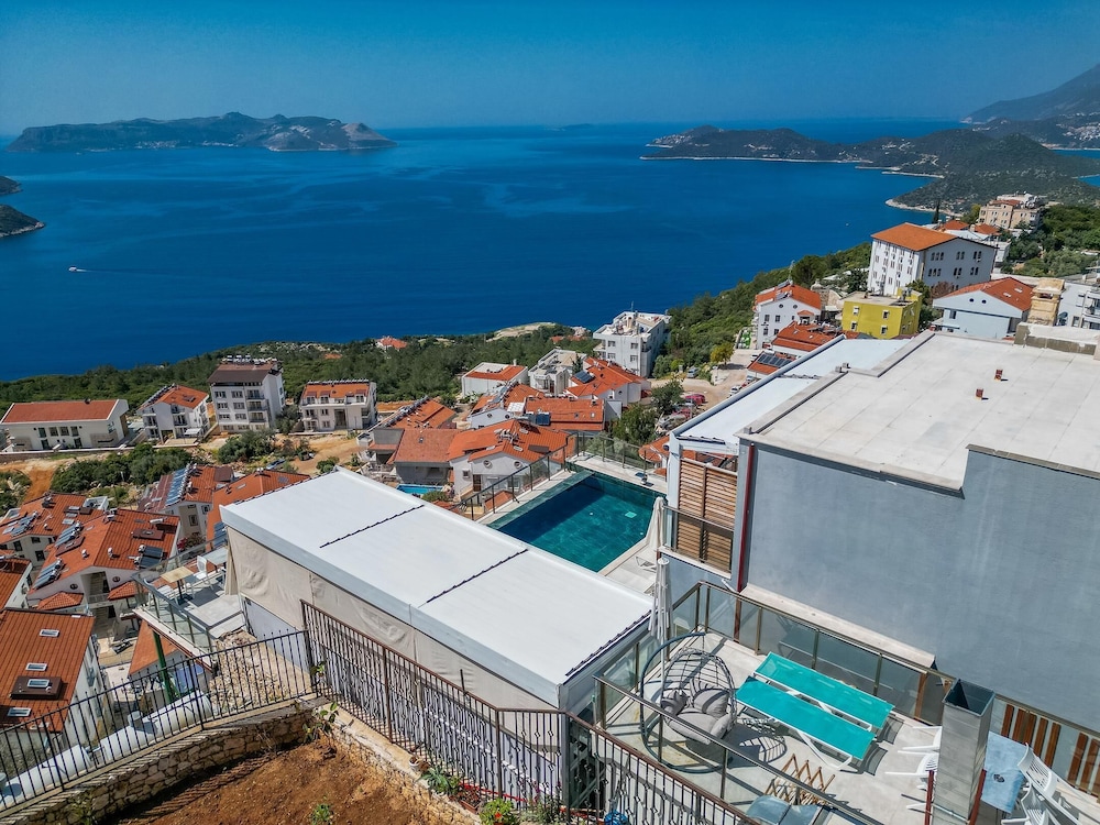 Un Amor Otel (+16) - Image 96