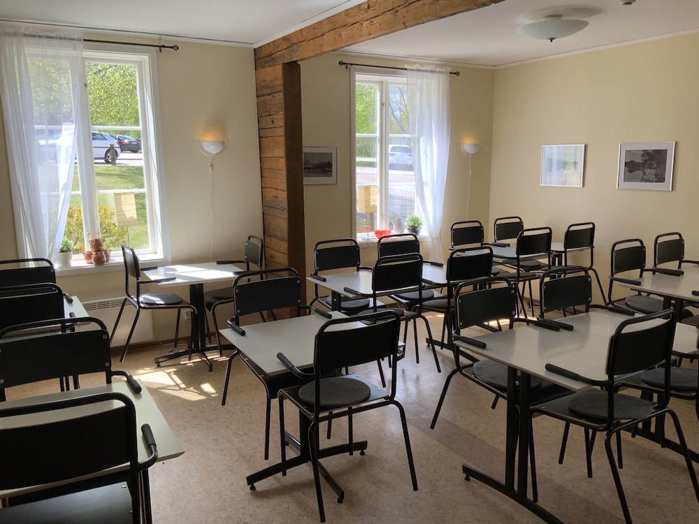 Evedals Vandrarhem - Hostel