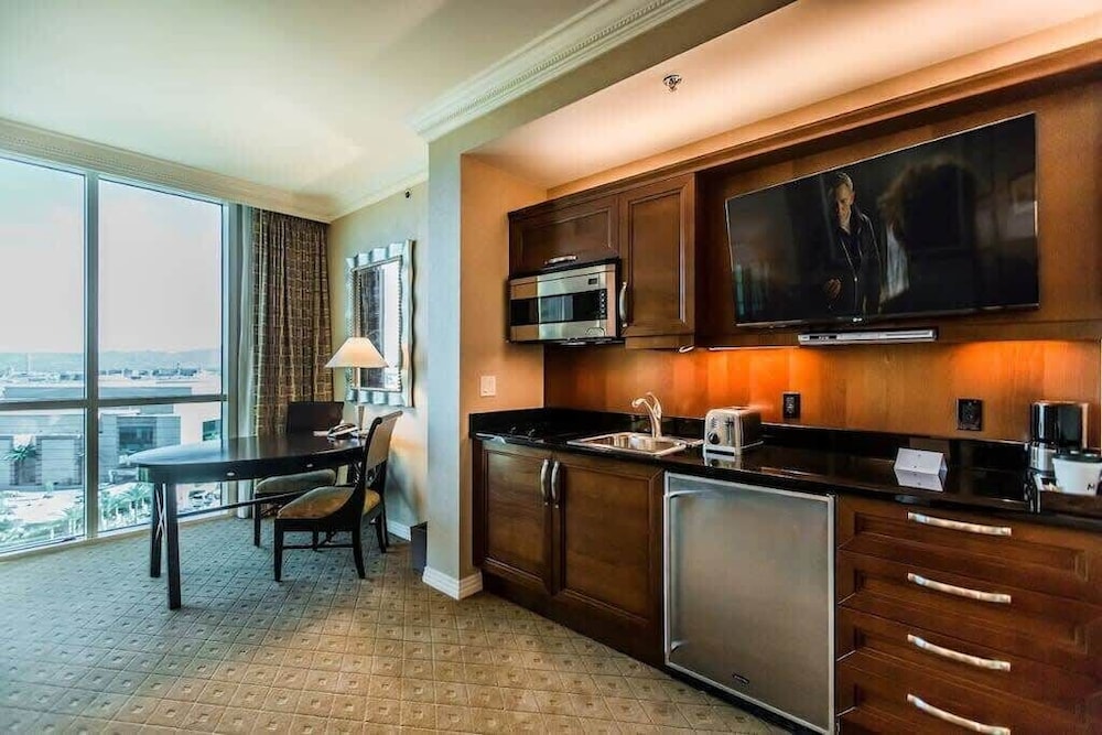 Signature MGM