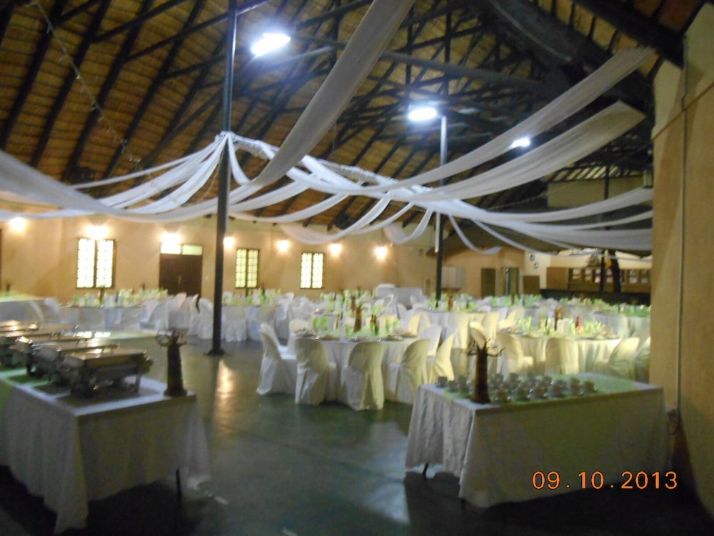 meeting & event spaces