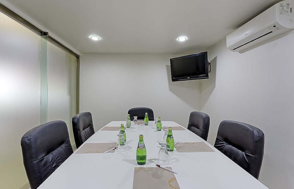 Villahermosa Vacations - Olmeca Plaza Urban Express - Property Image 9