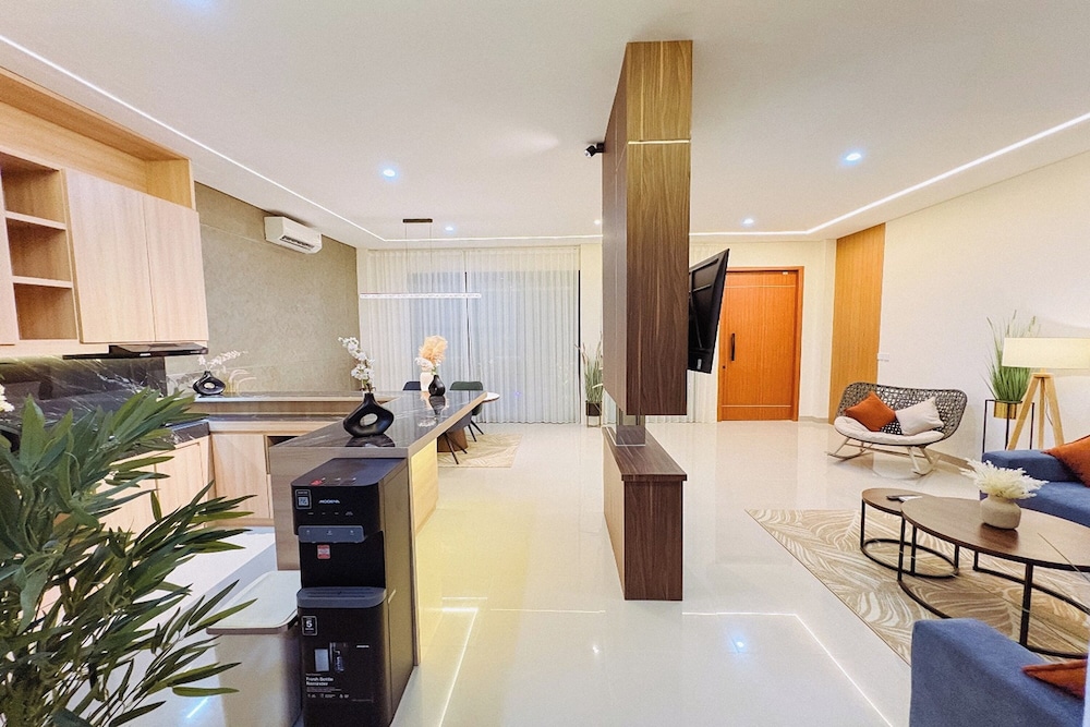 SLOKAYANA VILLAS