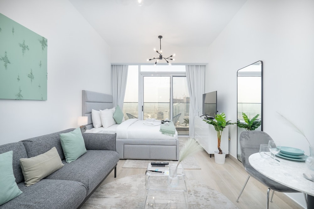 Perfect Studio That Sleeps 2 in JVC