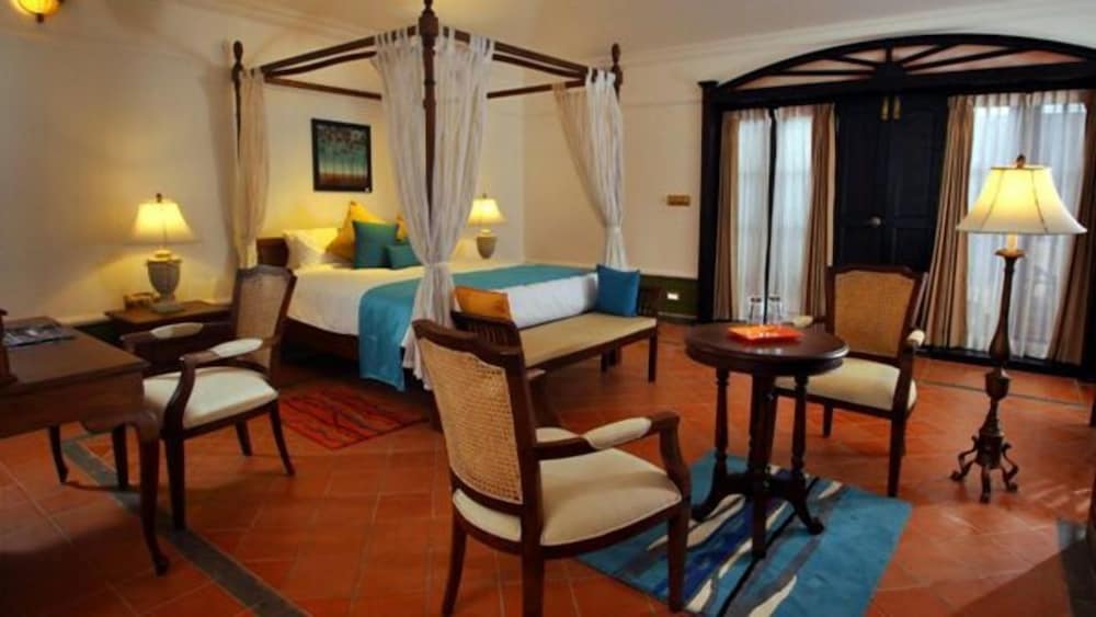 Parisons Plantation Experiences by Abad