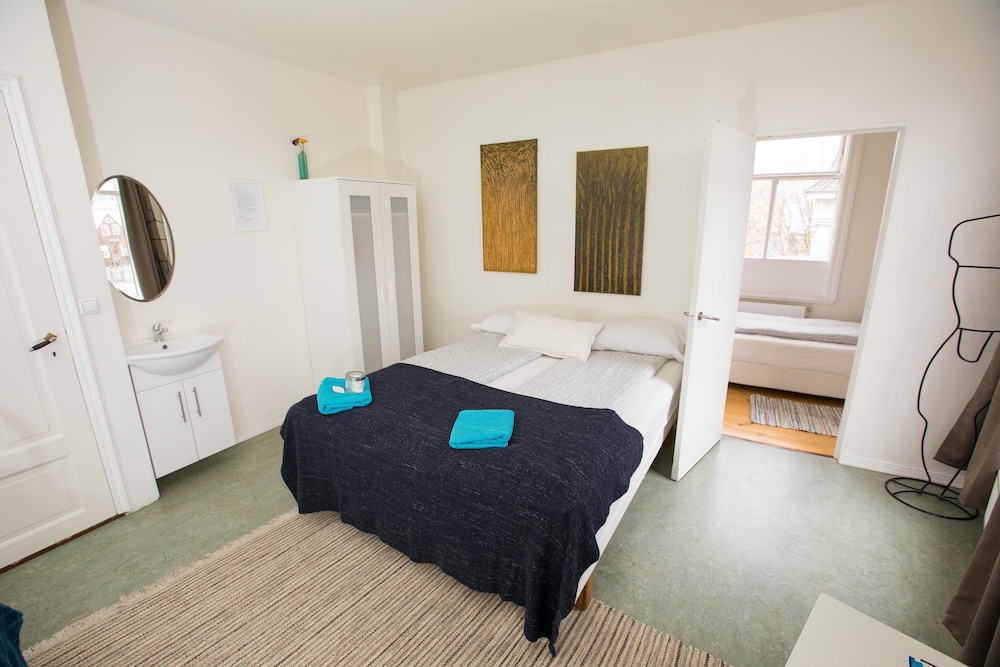 Central Guesthouse Reykjavik