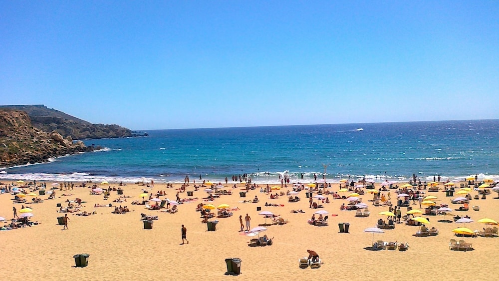 Cosy 1 Bedroom Sliema Apartment, Best Location