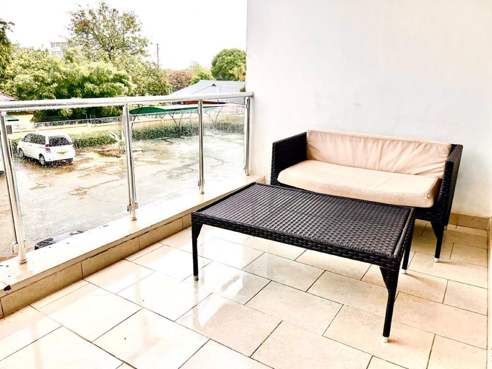 Colosseum Square Luxury Apartments