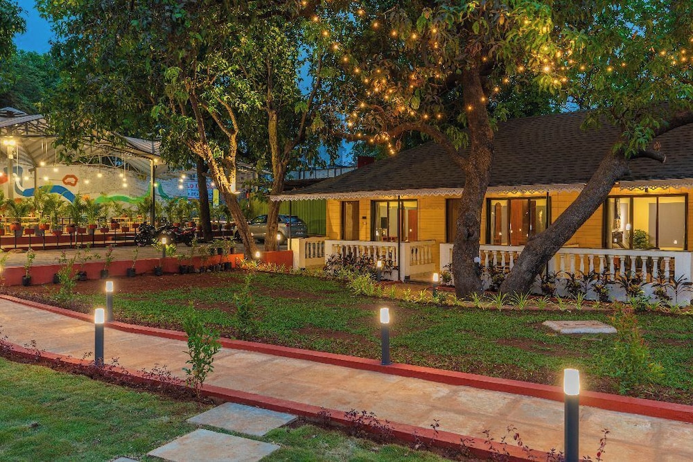 The Hosteller Lonavala City Centre