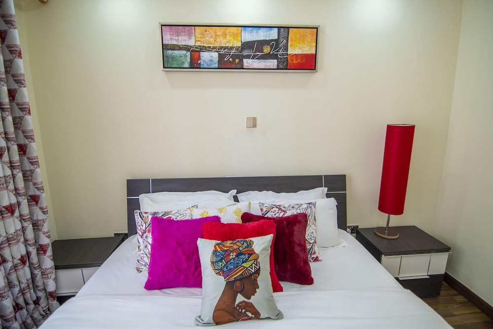 Silver Harbor Kilimani View Palace Apart view 3
