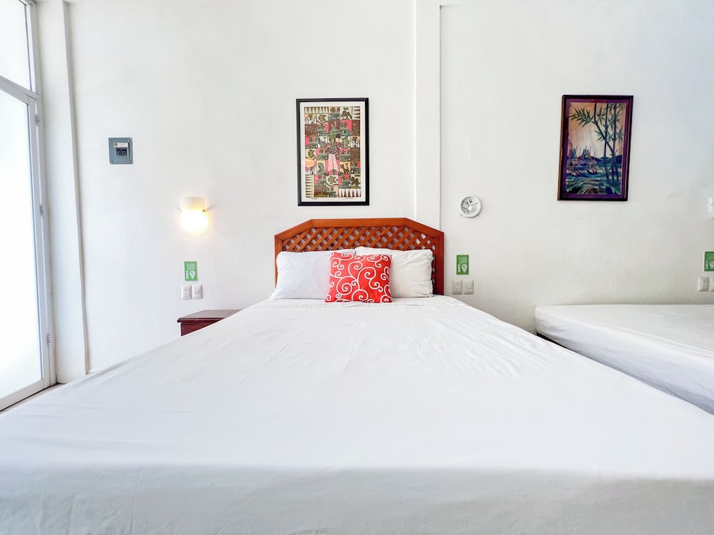 ITH Sayulita Amazing Surf Hostel
