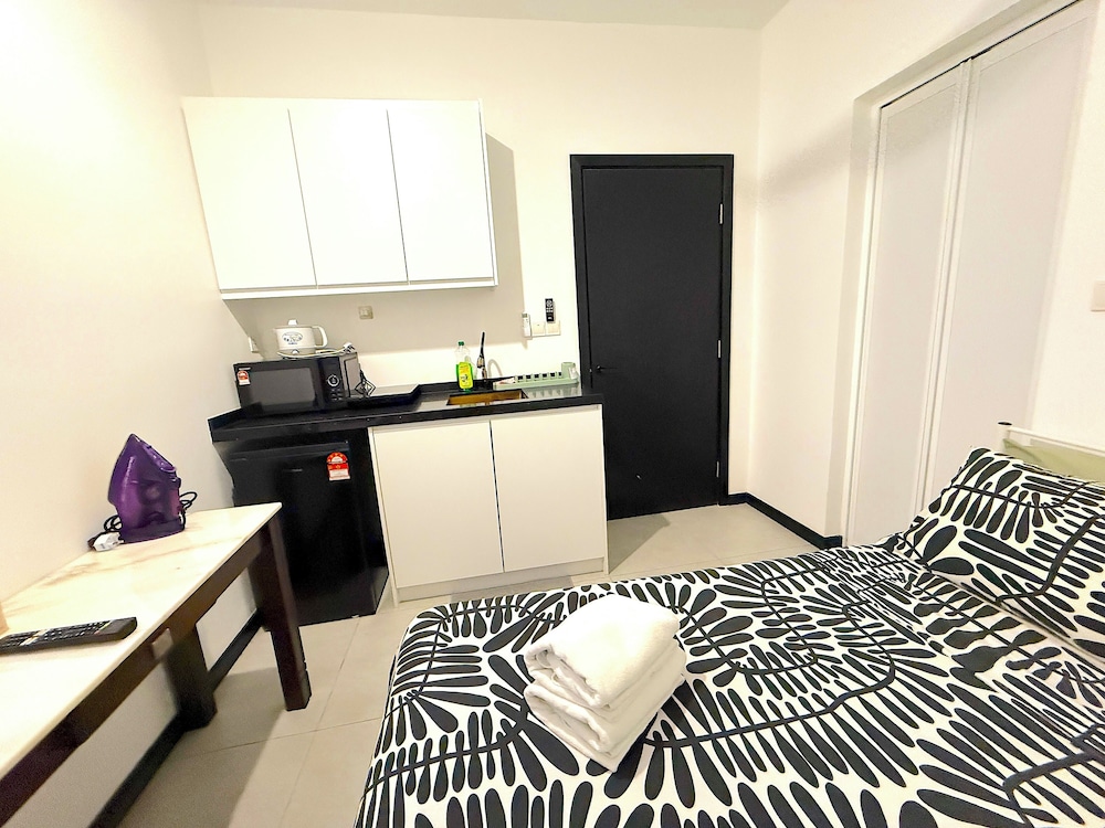 Neu Suites By Serenity Vacation Homes