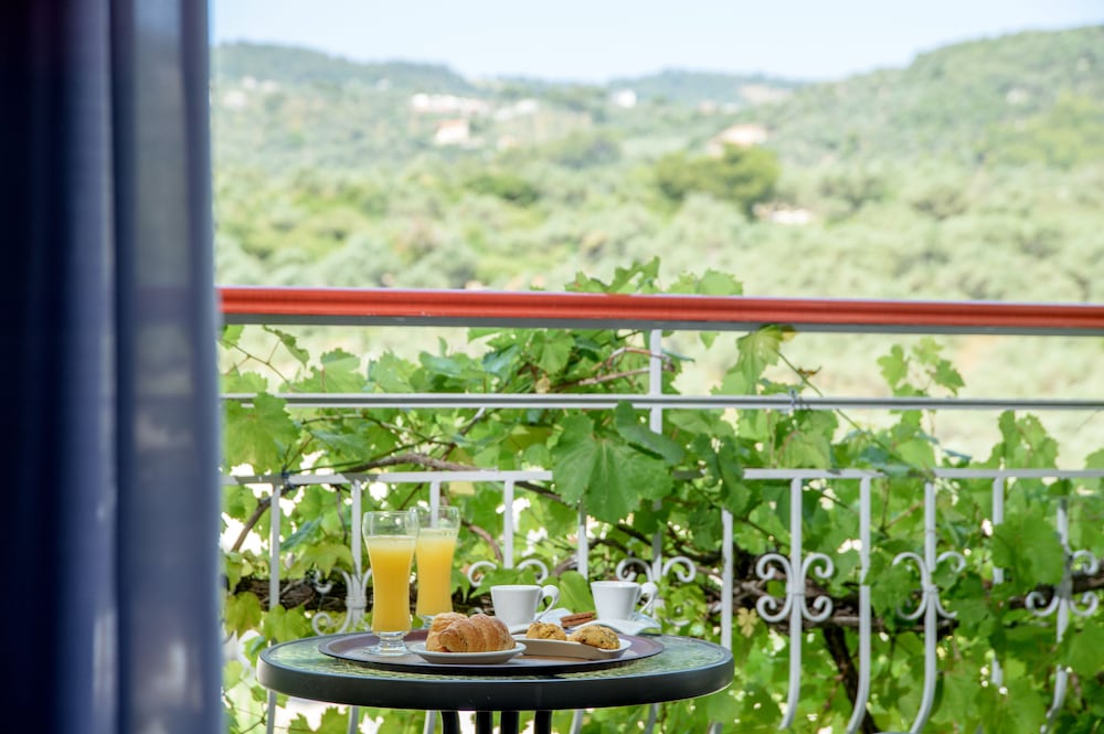 Hotel Elsa - Image 1