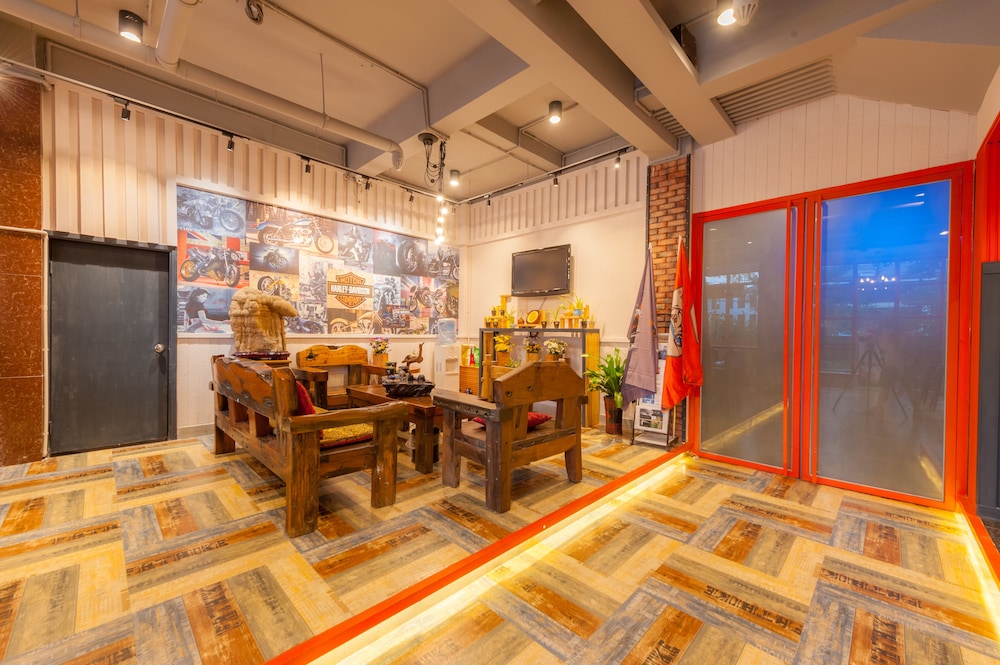 Yangshuo 9 Time Hotel