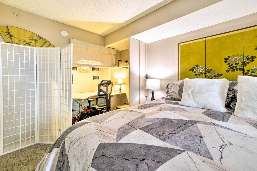 Conway Vacations - Condo w/ 2 Pools  Hot Tub in North Myrtle Beach! - Property Image 2