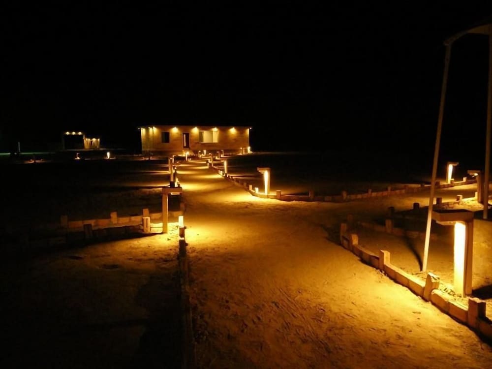 Savi Camps