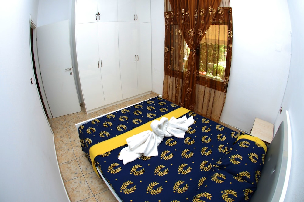 Vila Renato