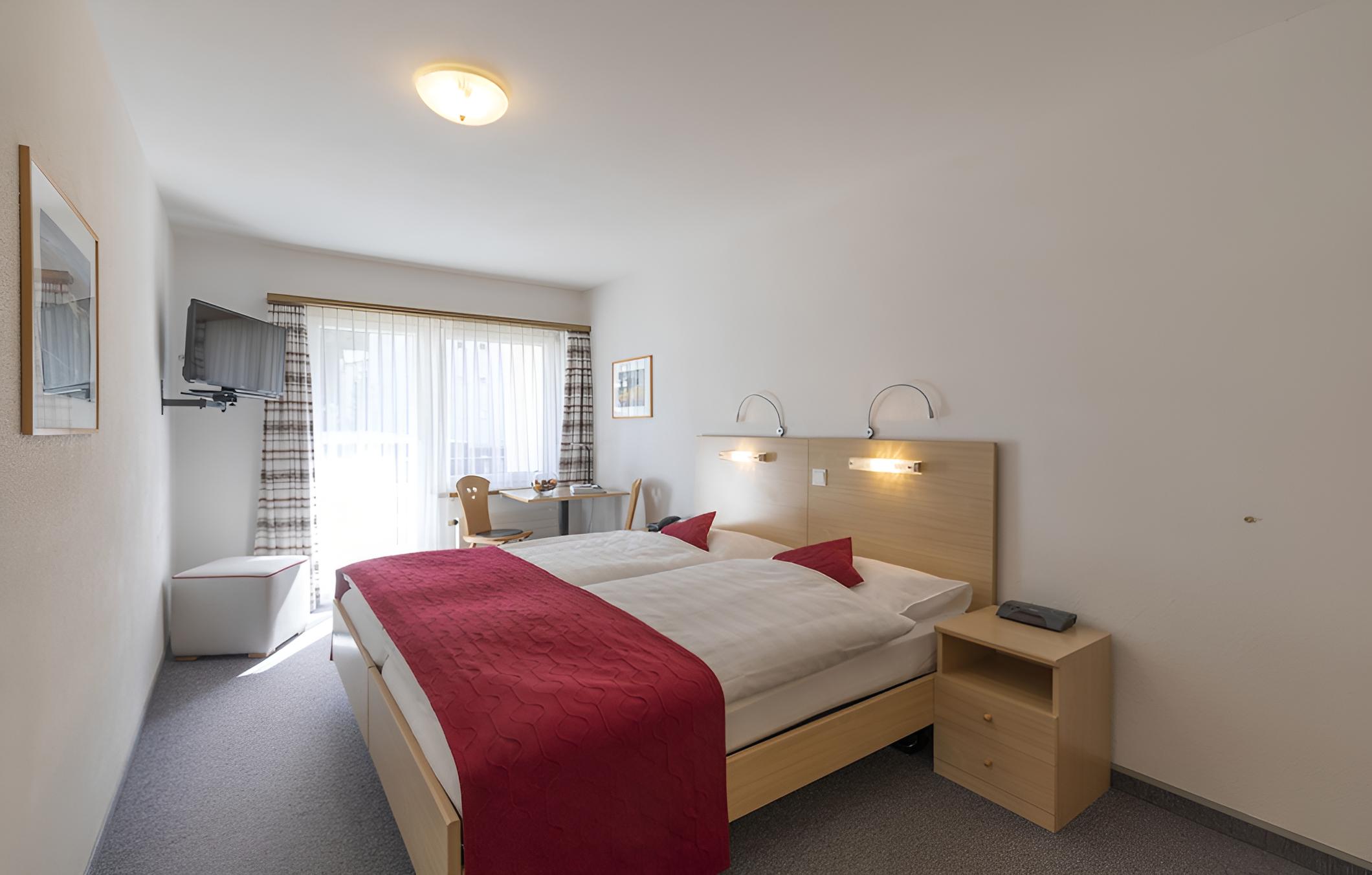 Hotel Sonne St Moritz view 2