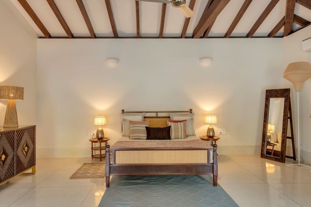 Casa Brilhante - 4BR Villa w Private Pool Garden