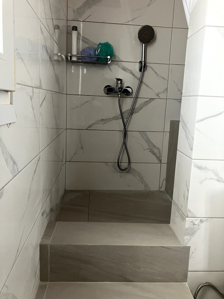 Helios Thalassa 82 sqm